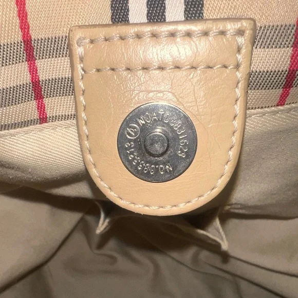 Burberry Nova Check Canvas Leather Tote Tan Black Red Traditional Plaid Pleated - Picture 15 of 16